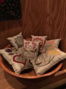 Bowlful of Attitude - Be Bowl Filler pattern by Bonnie Sullivan, my bowl fillers resting in my wood bowl - piecefulthoughts.com